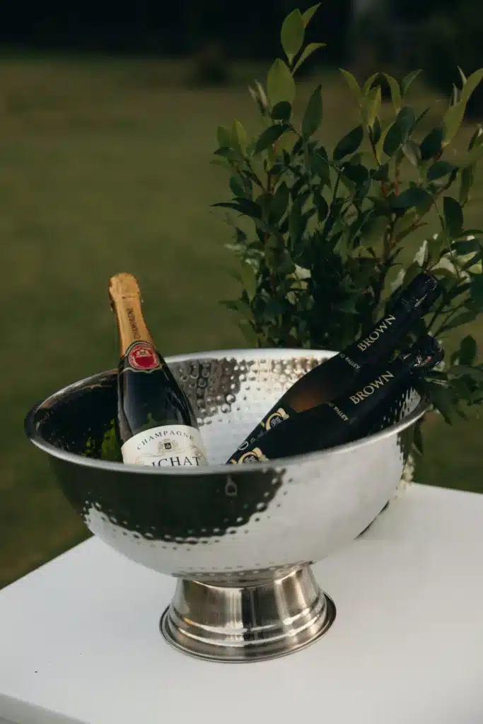 2026 Wedding Trends, Metallic Silverware - Dimpled Champagne Tub