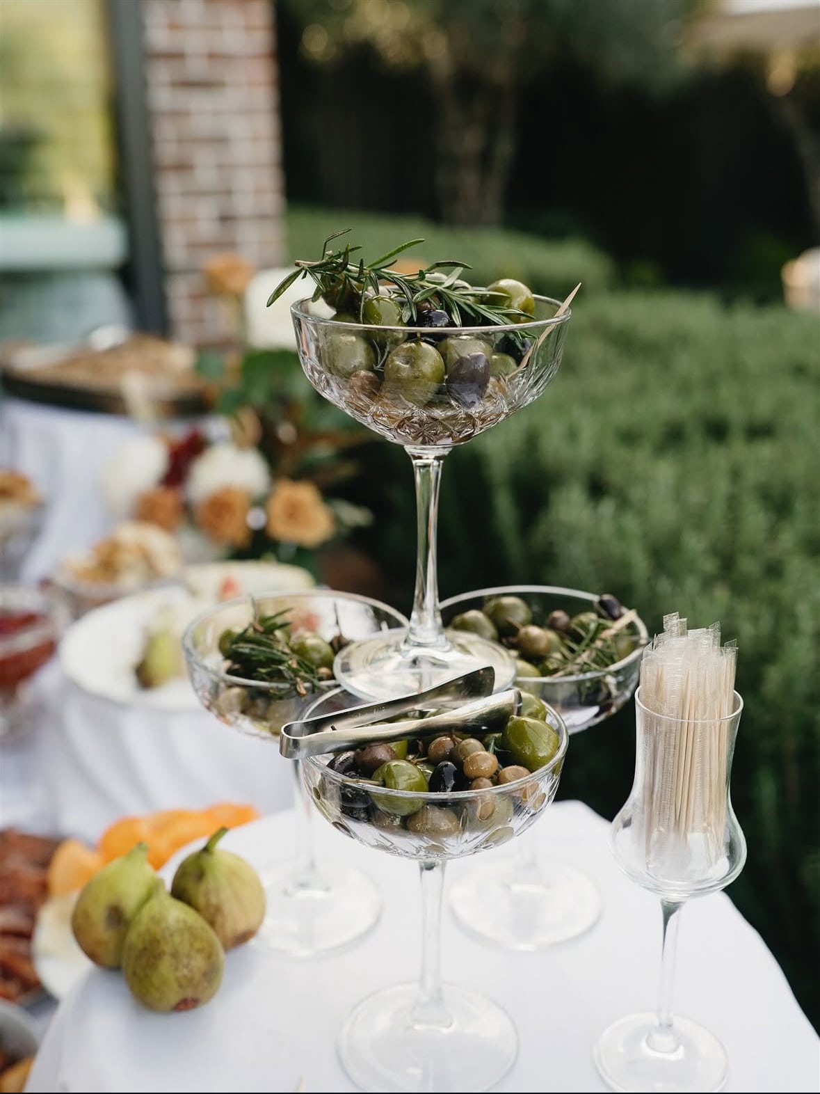 2026 Wedding Trends Alternative Towers - Olives