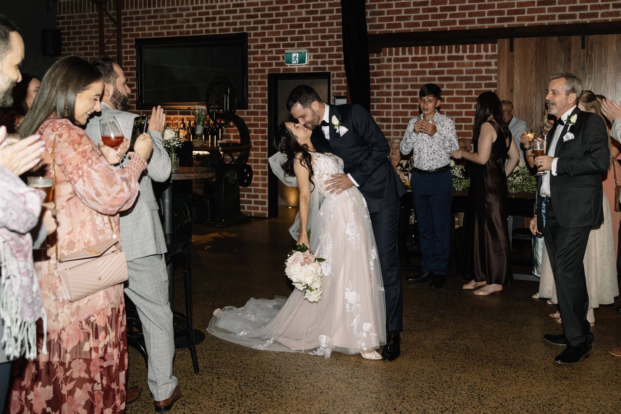 Jennifer and Phillip reception - Lane Creatores
